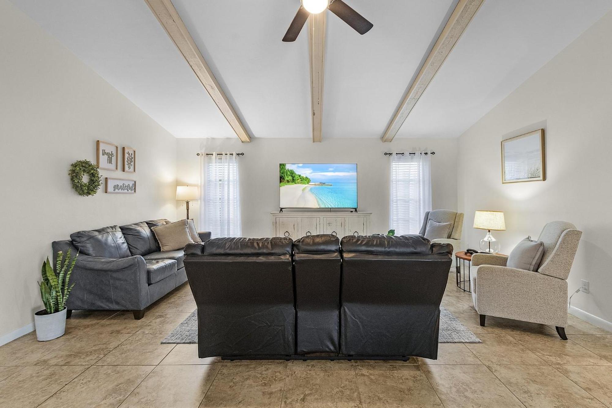 Cozy Retreat, Heated Pool, Water Canal, Bikes,3 Bedroom Cape Coral Kültér fotó