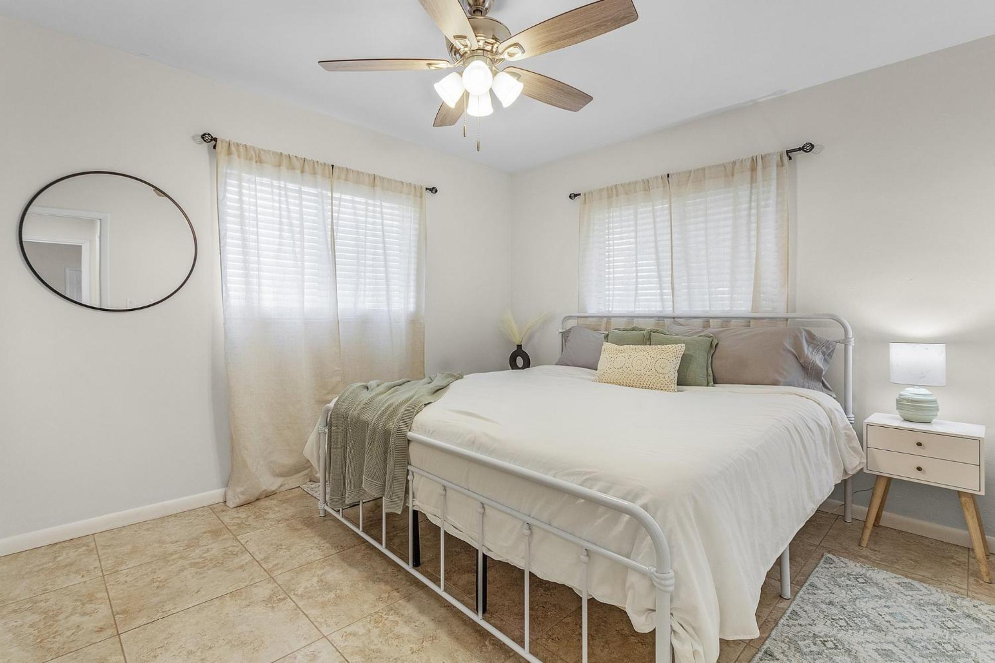 Cozy Retreat, Heated Pool, Water Canal, Bikes,3 Bedroom Cape Coral Kültér fotó