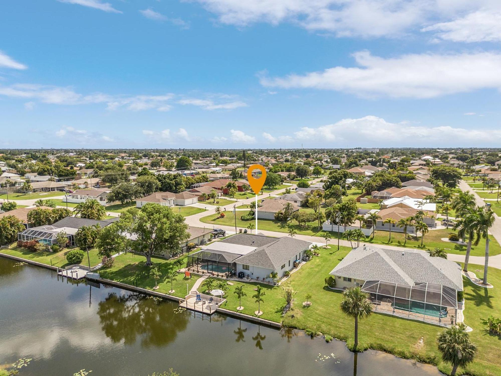 Cozy Retreat, Heated Pool, Water Canal, Bikes,3 Bedroom Cape Coral Kültér fotó